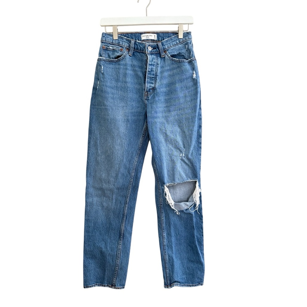 Abercrombie & Fitch The Dad High Rise Distressed jeans